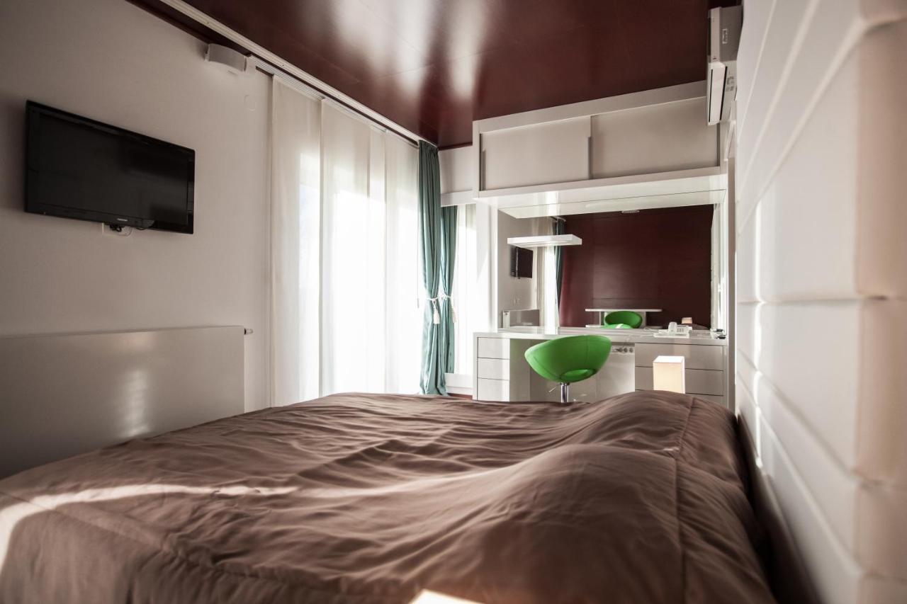 イロク Ladanjsko Imanje Principovac Bed & Breakfast エクステリア 写真